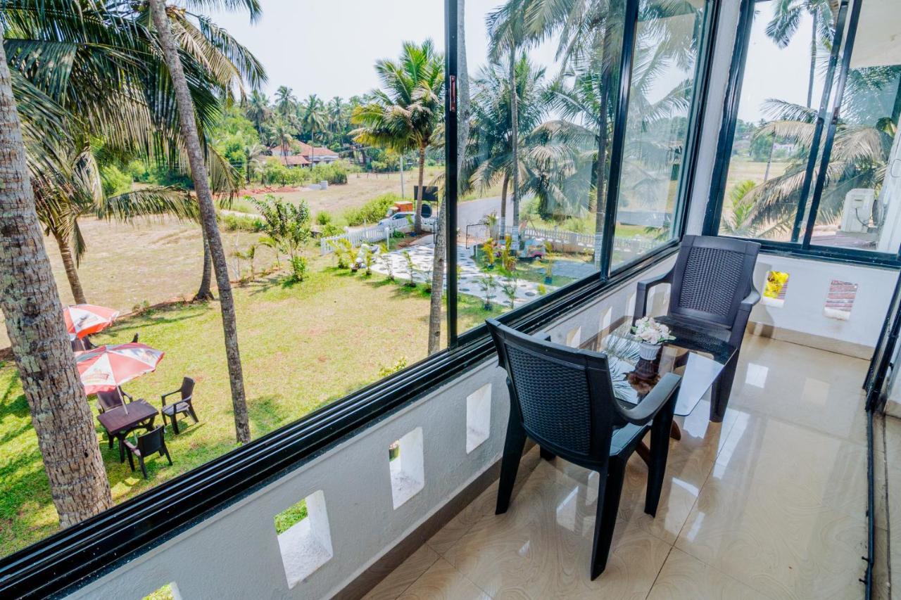 White House In Goa, Truly Amazing Experience Bed & Breakfast Saligao Luaran gambar