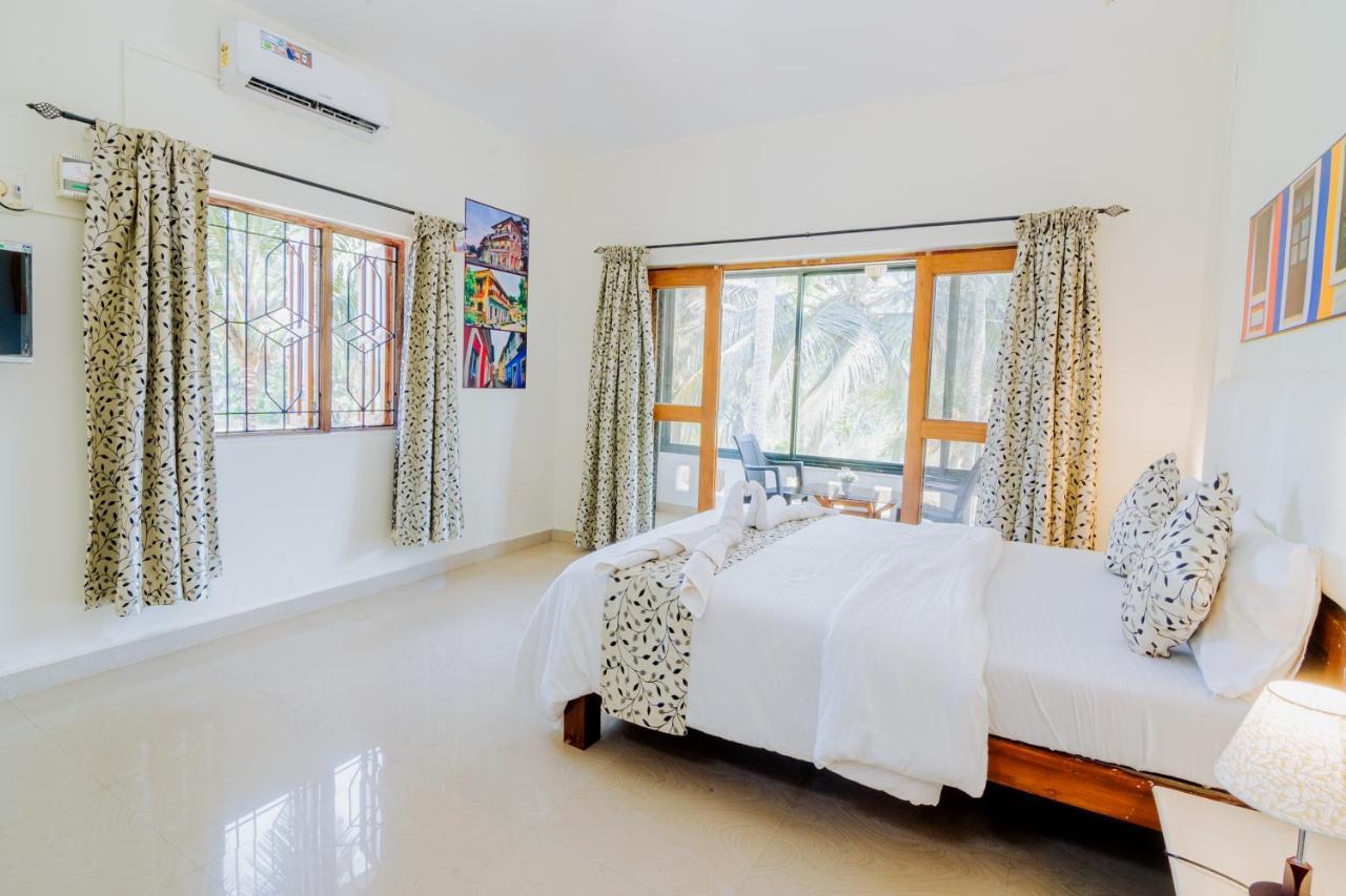 White House In Goa, Truly Amazing Experience Bed & Breakfast Saligao Luaran gambar