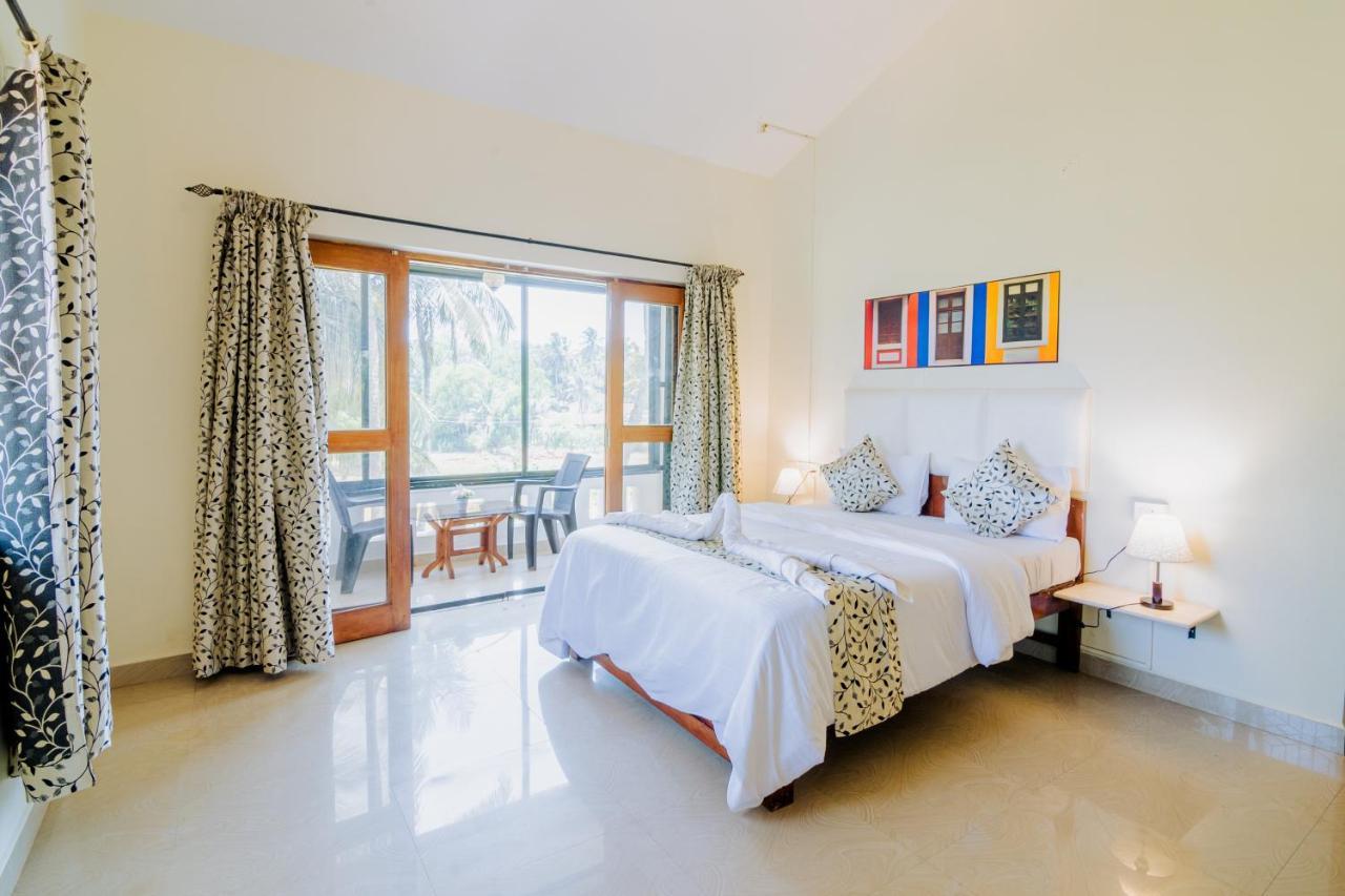White House In Goa, Truly Amazing Experience Bed & Breakfast Saligao Luaran gambar