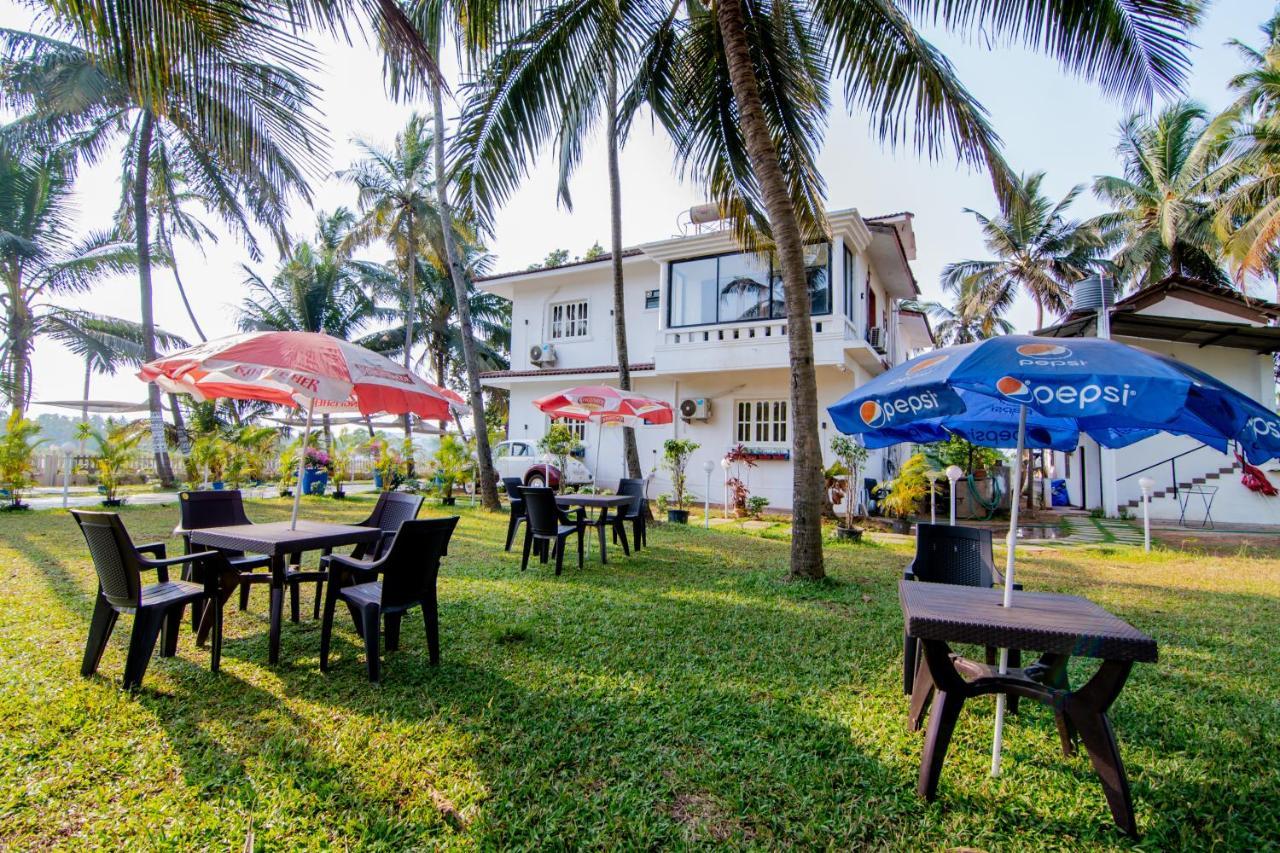 White House In Goa, Truly Amazing Experience Bed & Breakfast Saligao Luaran gambar