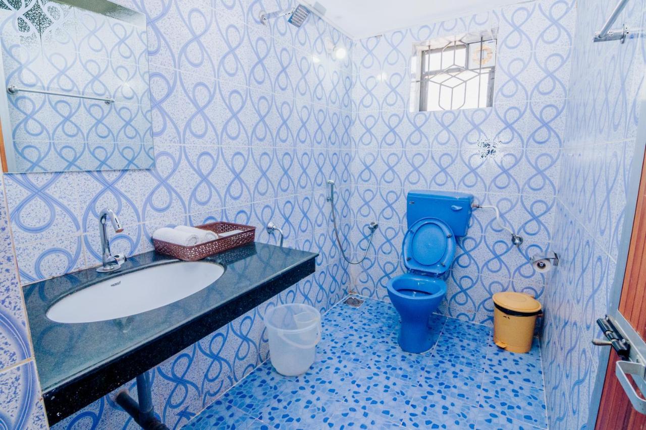 White House In Goa, Truly Amazing Experience Bed & Breakfast Saligao Luaran gambar