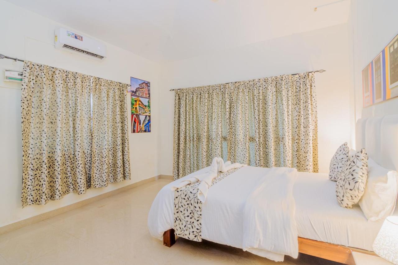 White House In Goa, Truly Amazing Experience Bed & Breakfast Saligao Luaran gambar